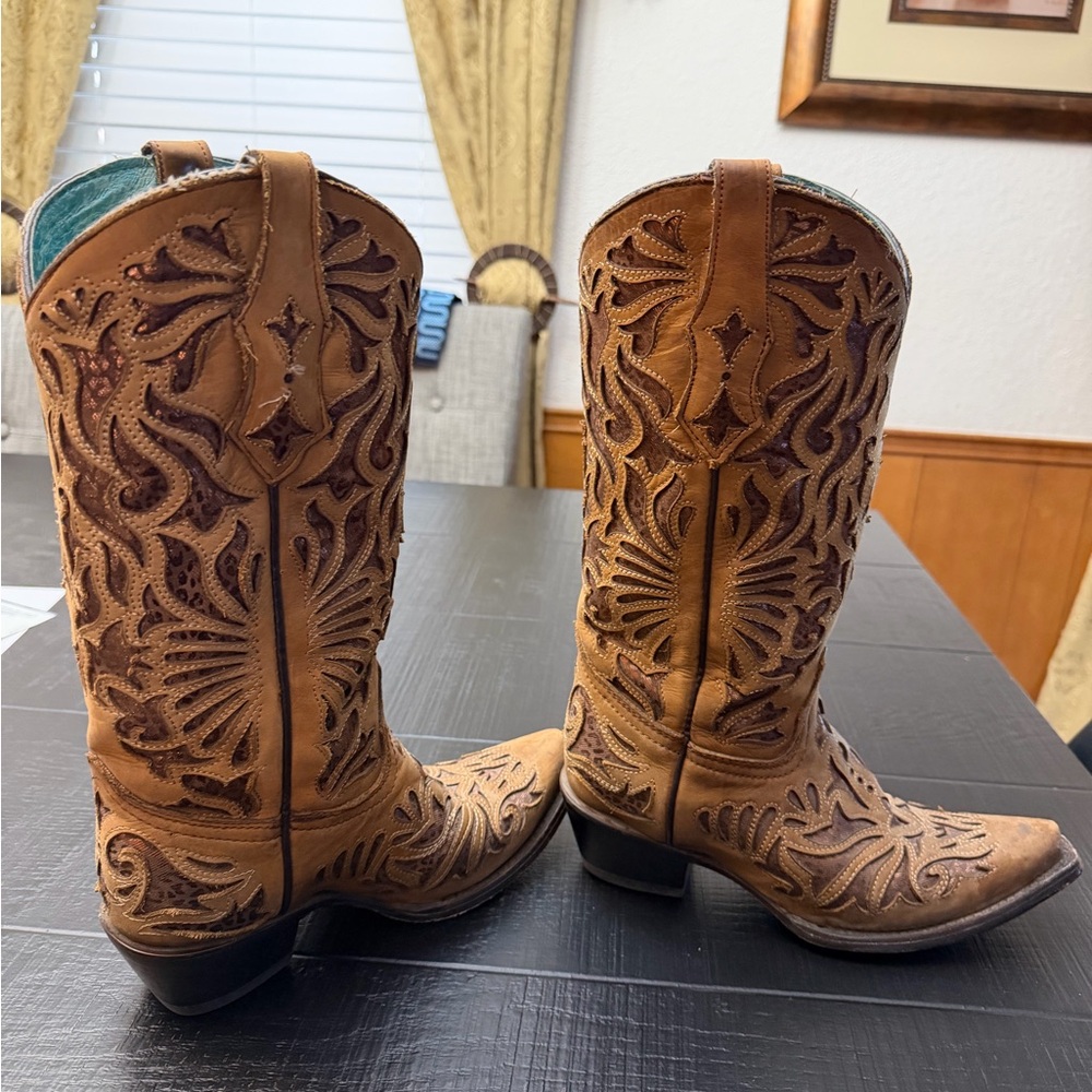 Corral Tan and Teal Western Boots - Picture 3 of 8